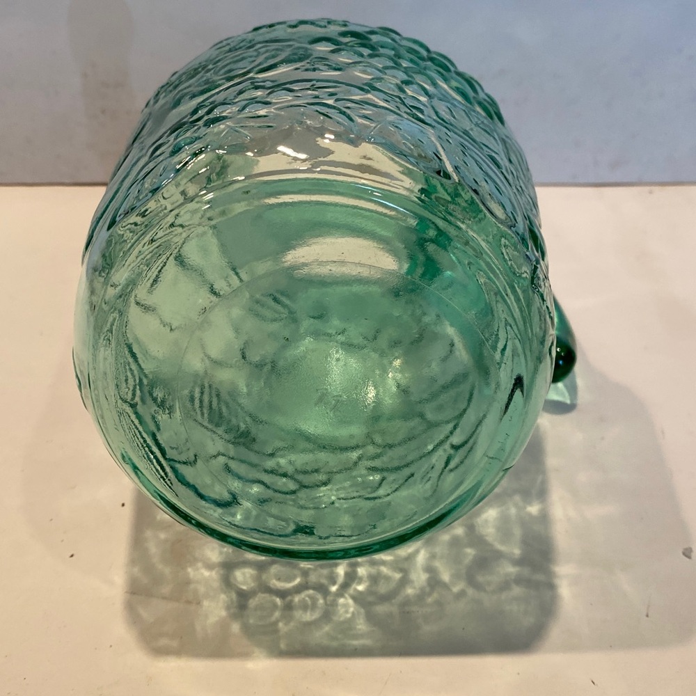 Vintage Orchard Fruit Green 64 oz. Glass Pitcher - Picture 7 of 7